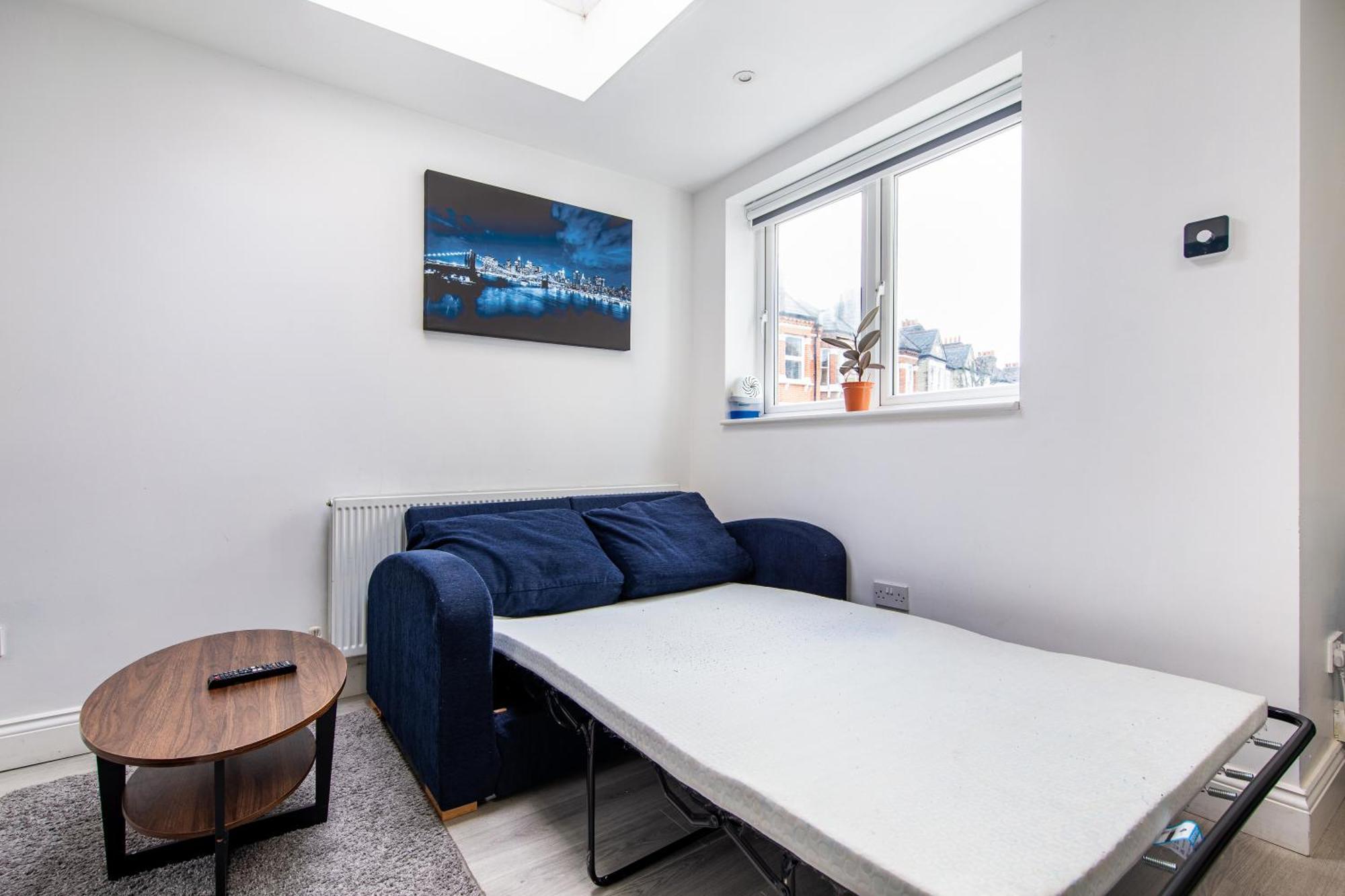 Cosy 1 Bed Apartment With Free Parking Close To Underground Station Zone 2 For Quick Access To Central London Up To 5 Guests Zewnętrze zdjęcie