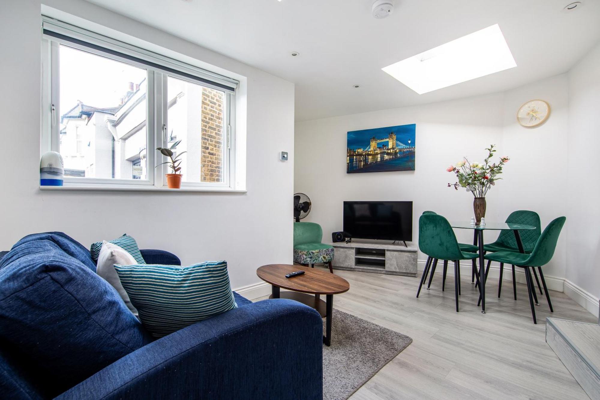 Cosy 1 Bed Apartment With Free Parking Close To Underground Station Zone 2 For Quick Access To Central London Up To 5 Guests Zewnętrze zdjęcie