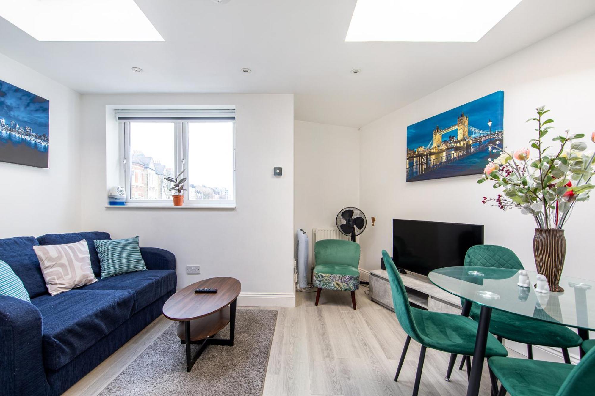 Cosy 1 Bed Apartment With Free Parking Close To Underground Station Zone 2 For Quick Access To Central London Up To 5 Guests Zewnętrze zdjęcie