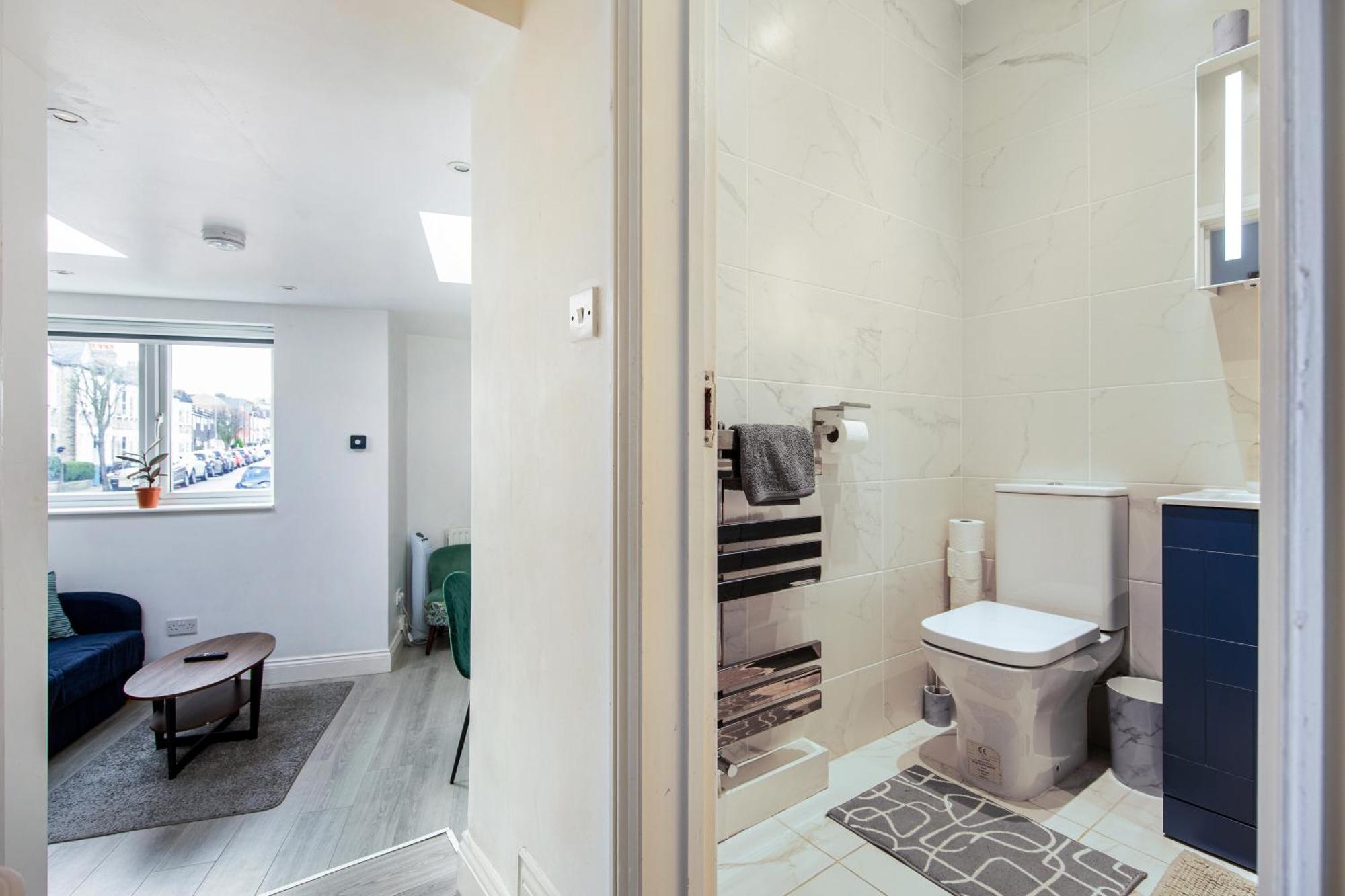 Cosy 1 Bed Apartment With Free Parking Close To Underground Station Zone 2 For Quick Access To Central London Up To 5 Guests Zewnętrze zdjęcie